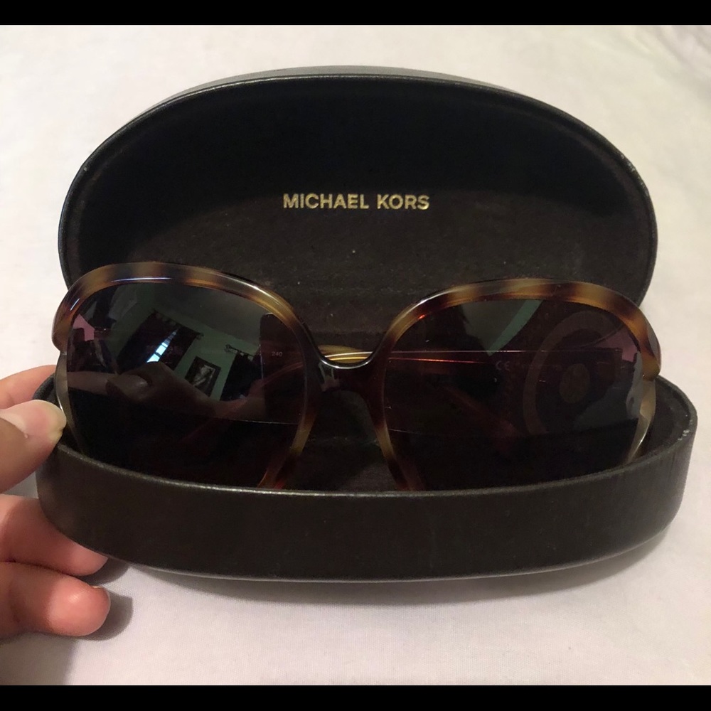 Michael Kors Vanessa Sunglasses